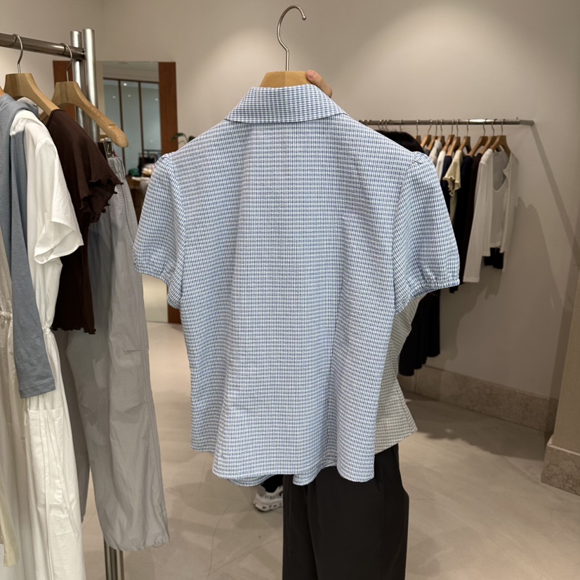 ANDMORE BUTTON韓國直郵實拍女士新品時尚休閑襯衫蕾絲衫ANDMORE BUTTON襯衫/蕾絲衫