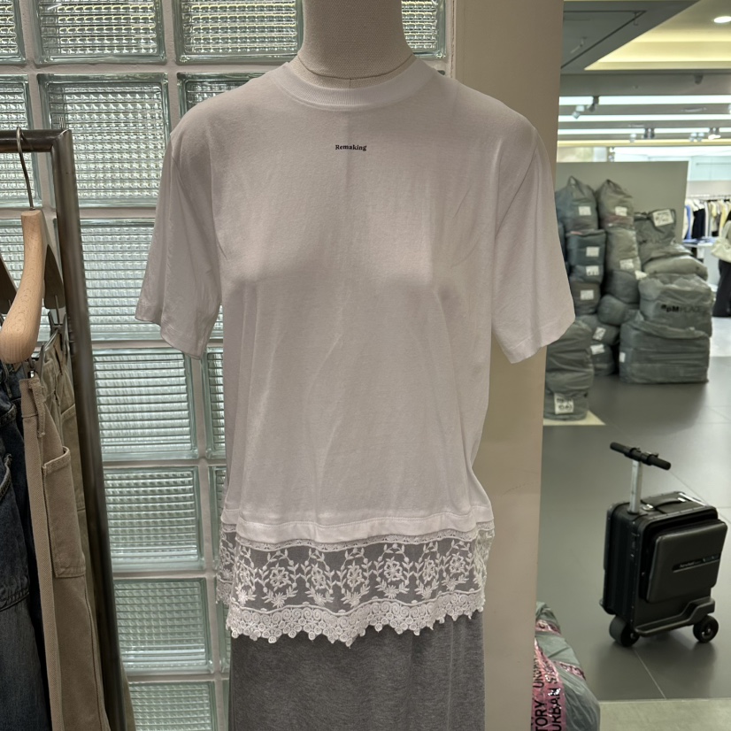 URBANSTORY/REMAKING韓國代購女裝新款推薦時尚休閑T恤蕾絲Remaking/URBANSTORYT恤圖色2