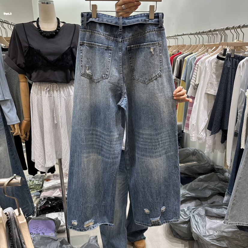 PART3韓國東大門直郵女士新品時尚職業人氣休閑牛仔褲破洞Part.3牛仔褲