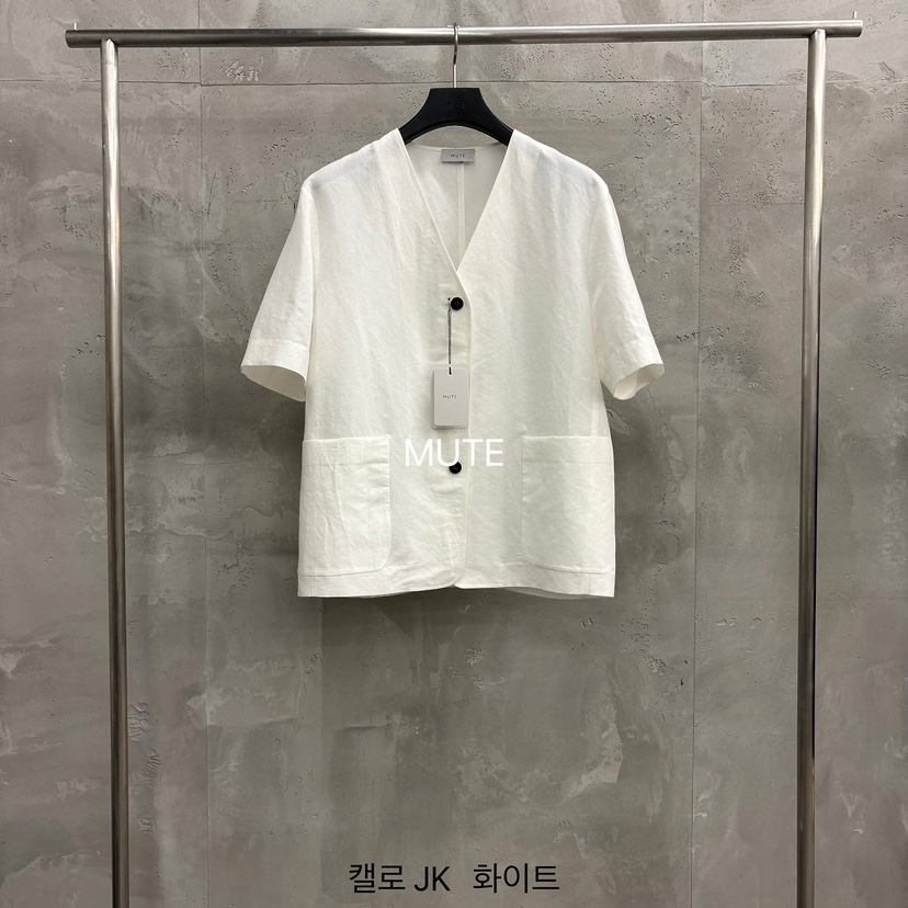 MUTE-P韓國東大門直郵女裝新品休閑推薦人氣時尚熱賣夾克MUTE夾克圖色1