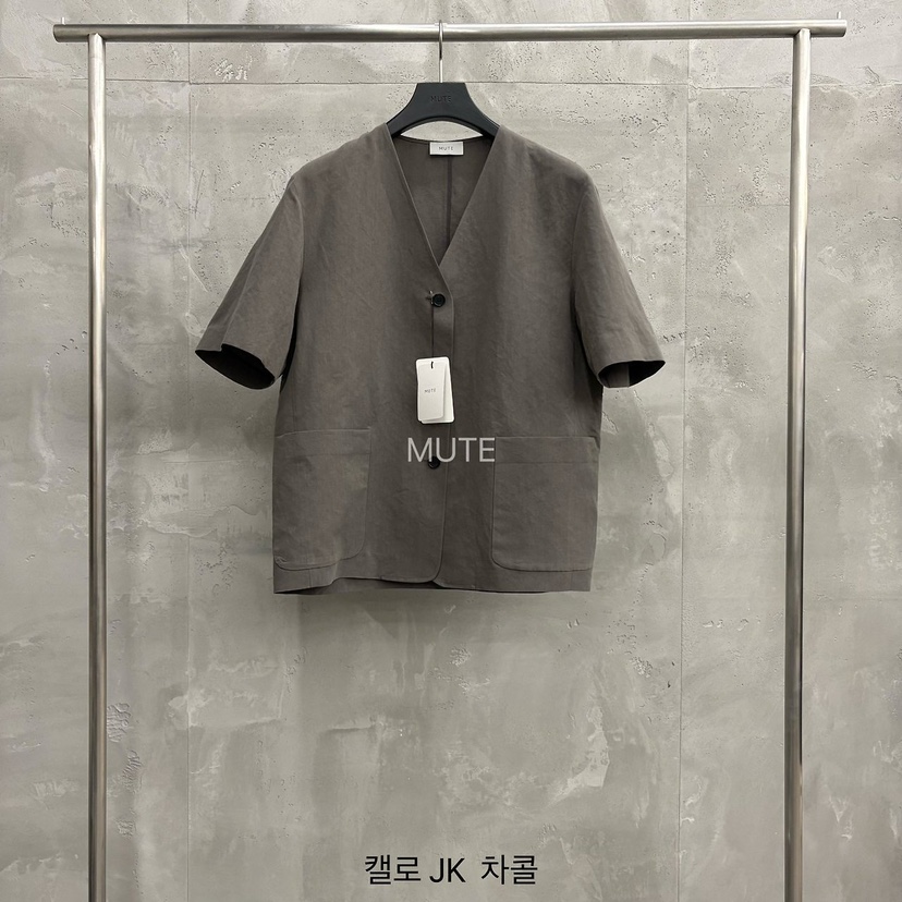 MUTE-P韓國東大門直郵女裝新品休閑推薦人氣時尚熱賣夾克MUTE夾克圖色3