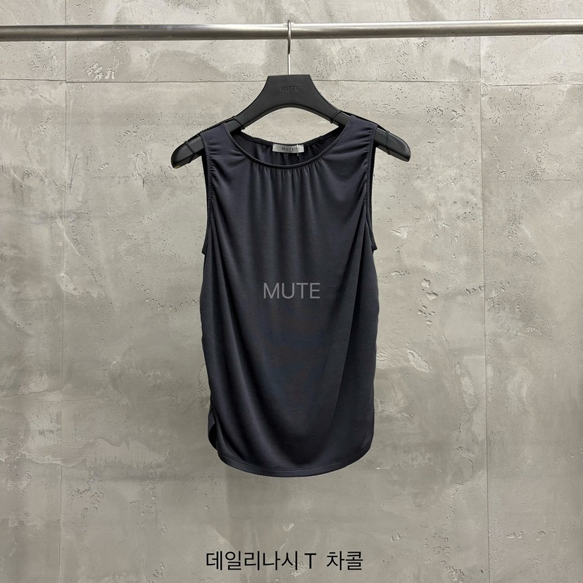 MUTE-P韓國東大門代購女裝新款熱賣職業時尚推薦吊帶背心MUTE吊帶/背心圖色4墨色