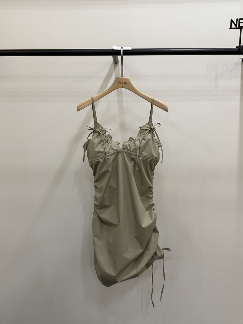 PERSON韓國直郵女裝新款職業熱賣人氣休閑時尚推薦連衣裙PERSON連衣裙圖色2