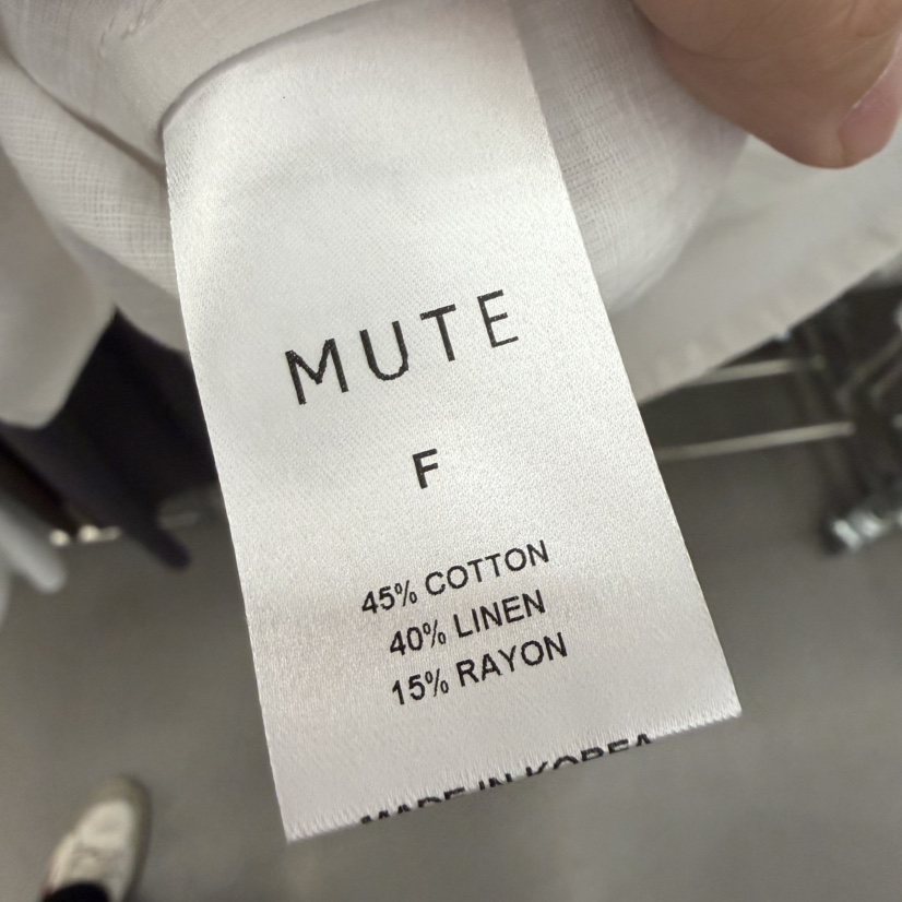 MUTE-P韓國東大門直郵女士新品人氣時尚職業熱賣襯衫蕾絲衫MUTE襯衫/蕾絲衫