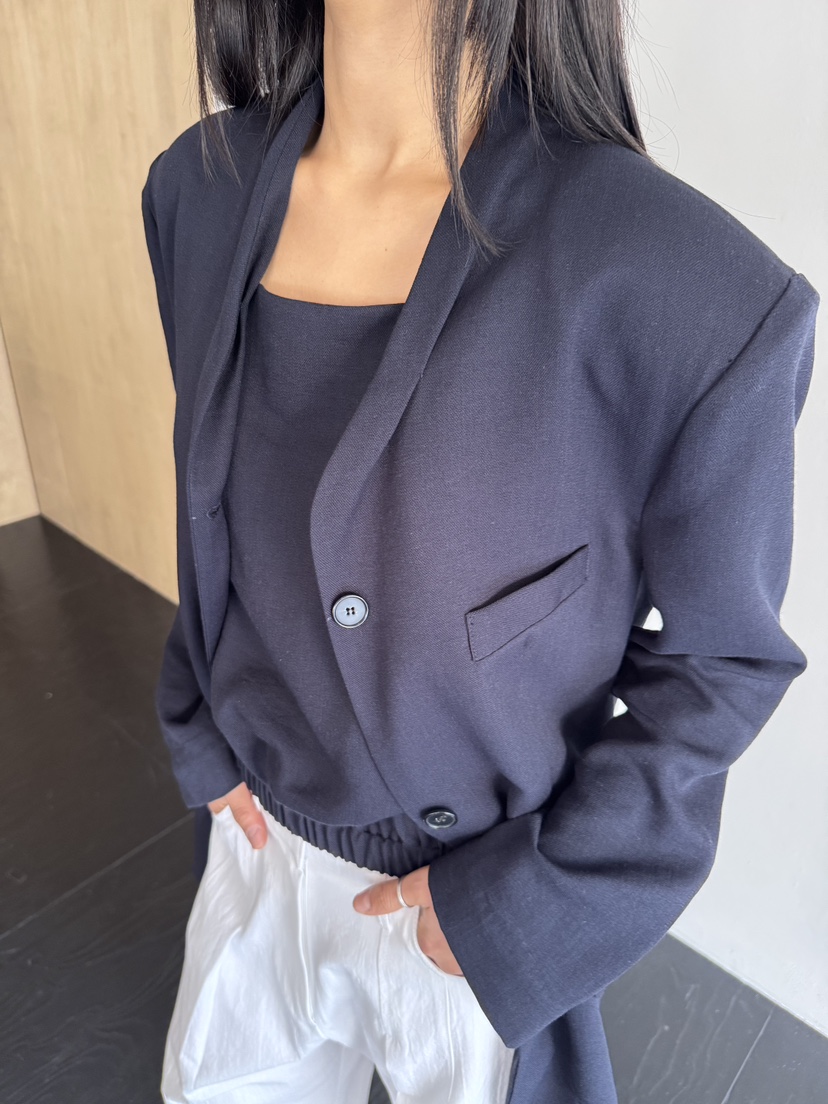 LIMLIMLIM韓國直郵女士新款休閑人氣時尚推薦夾克不含內搭LIM LIM LIM夾克