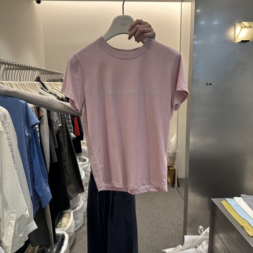 ALTER韓國東大門直郵女士新品熱賣人氣推薦時尚T恤不含內搭AlterT恤圖色1
