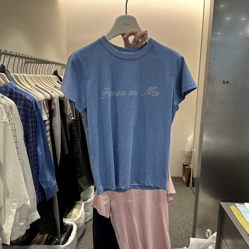 ALTER韓國東大門直郵女士新品熱賣人氣推薦時尚T恤不含內搭AlterT恤圖色2