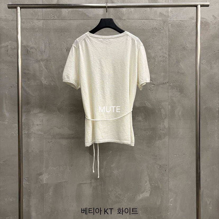 MUTE-P韓國東大門直郵女裝新品職業熱賣人氣推薦T恤含腰繩MUTET恤
