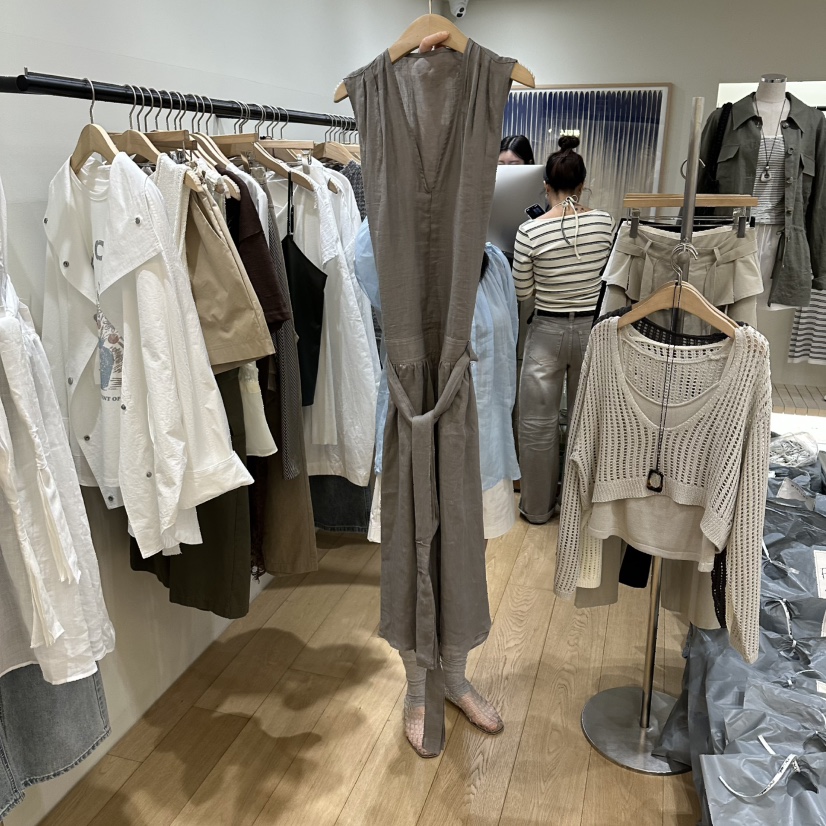 WINSOME韓國直郵女士新品推薦26春夏熱賣時尚連衣裙含腰帶WINSOME連衣裙圖色3