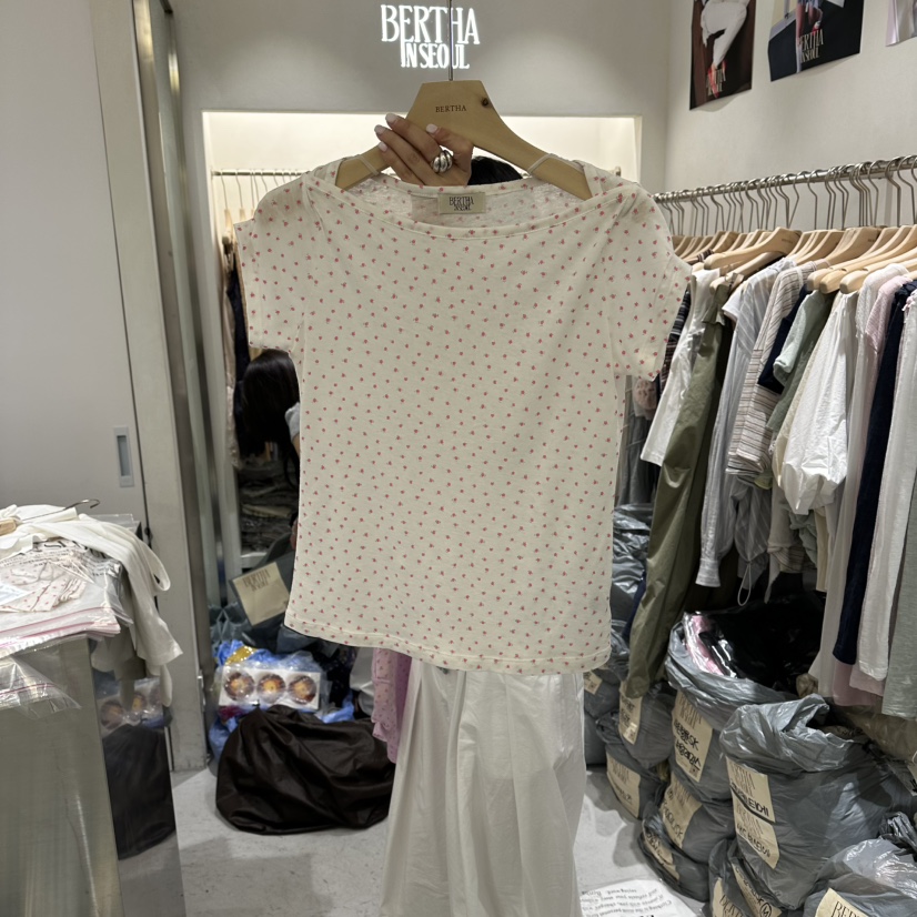 BERTHA韓國東大門代購女裝新品休閑推薦熱賣時尚人氣職業T恤BERTHAT恤圖色2