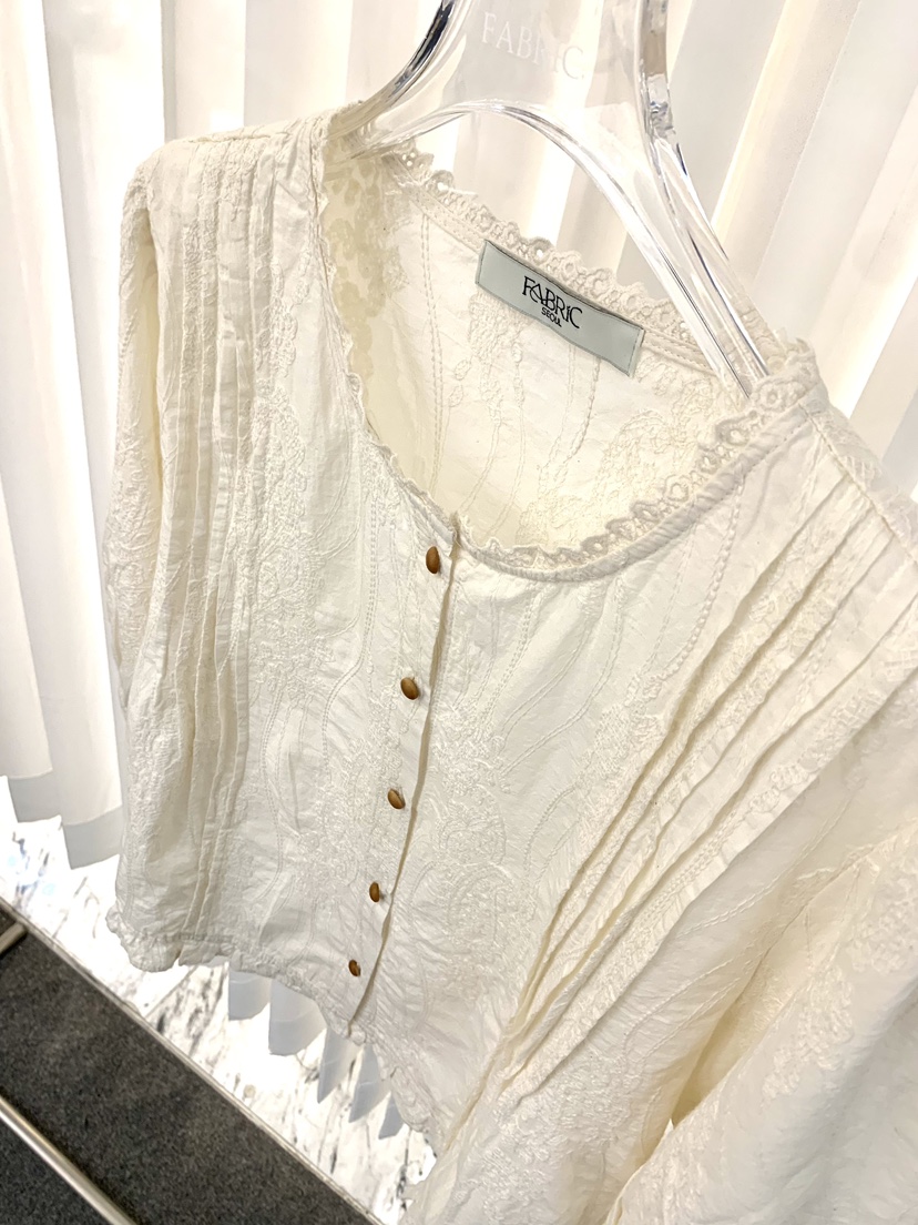 FABRIC韓國東大門直郵女裝新款人氣熱賣休閑時尚襯衫蕾絲衫FABRIC襯衫/蕾絲衫