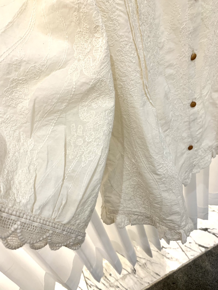 FABRIC韓國東大門直郵女裝新款人氣熱賣休閑時尚襯衫蕾絲衫FABRIC襯衫/蕾絲衫