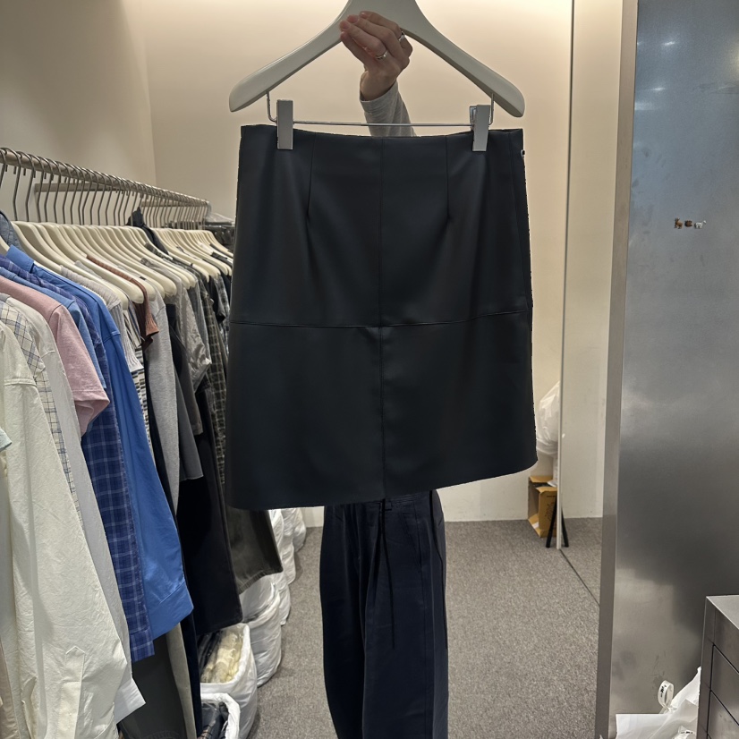 ALTER韓國直郵實拍女士新品推薦休閑熱賣職業時尚短裙皮革Alter短裙