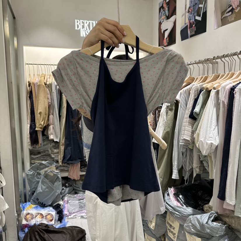 BERTHA韓國直郵女士新款熱賣人氣推薦休閑吊帶背心不含內搭BERTHA吊帶/背心圖色3