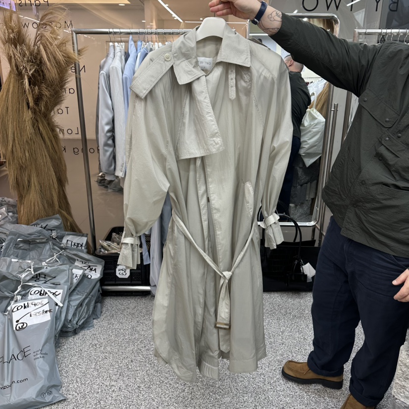 ONEBYTWO韓國直郵女士新品推薦人氣26春夏長款風衣含腰帶ONE BY TWO長款風衣圖色1