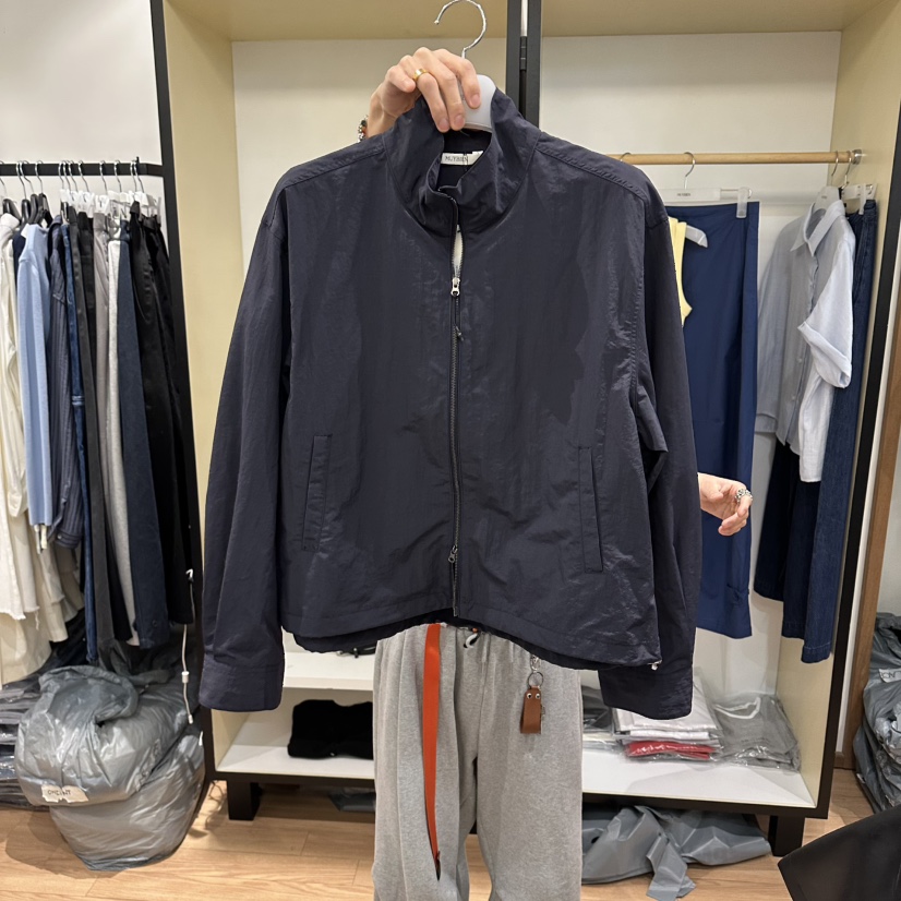 MUYBIEN韓國代購女裝新品推薦休閑職業熱賣26春夏夾克拉鏈MUYBIEN夾克圖色2