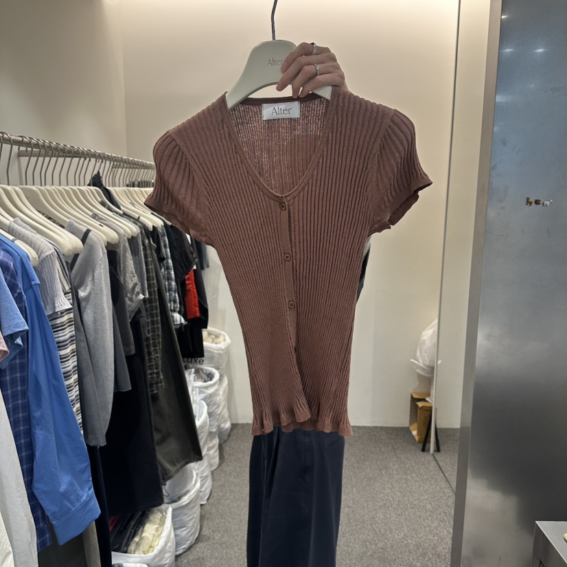 ALTER韓國東大門代購女裝新品時尚職業熱賣人氣26春夏針織衫Alter針織衫圖色2