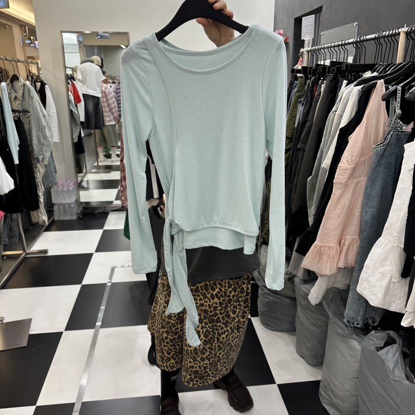 LADYBLACK/THE BLACK韓國代購女裝新品休閑人氣長袖T恤LADYBLACK/THE BLACK長袖T恤圖色1