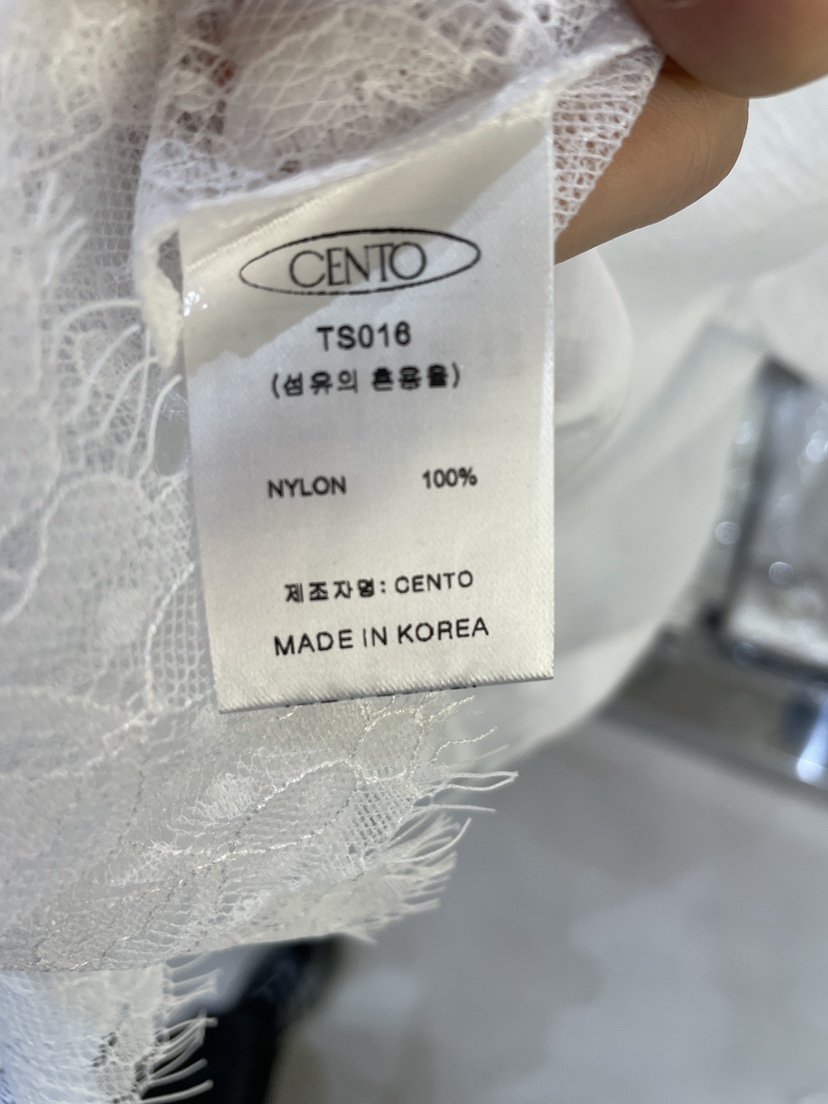 CENTO韓國東大門直郵女裝新品熱賣人氣26春夏襯衫蕾絲衫蕾絲CENTO襯衫/蕾絲衫