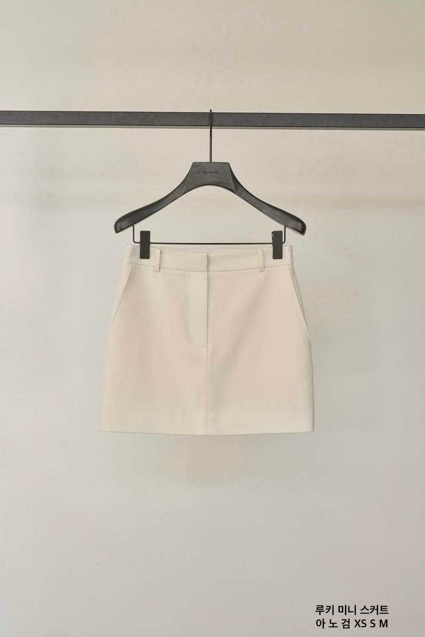 BLOSSOM韓國直郵實拍女裝新品推薦休閑熱賣時尚26春夏短裙BLOSSOM短裙圖色1