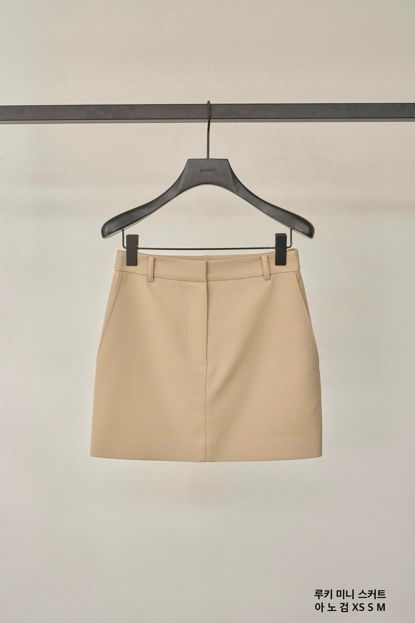 BLOSSOM韓國直郵實拍女裝新品推薦休閑熱賣時尚26春夏短裙BLOSSOM短裙圖色2