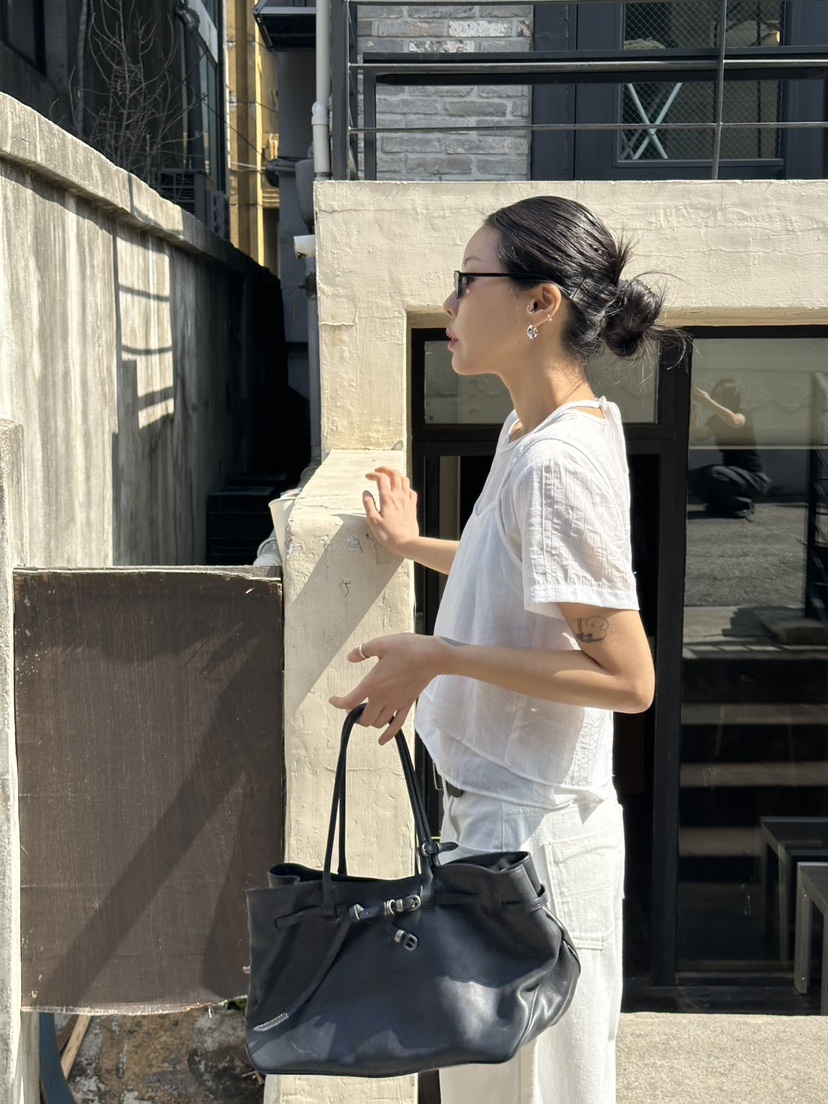 LIMLIMLIM韓國代購女士新款熱賣休閑時尚推薦人氣職業套裝LIM LIM LIM套裝