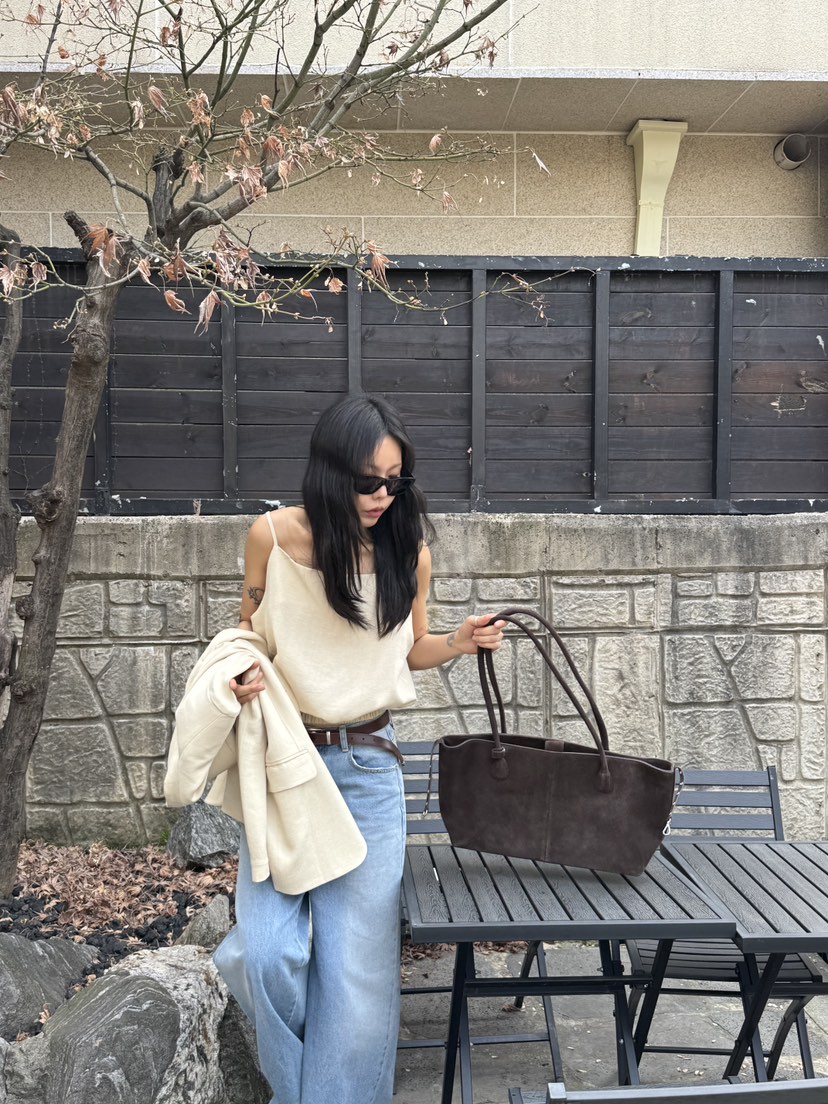 LIMLIMLIM韓國直郵女裝新款推薦休閑熱賣人氣職業吊帶背心LIM LIM LIM吊帶/背心