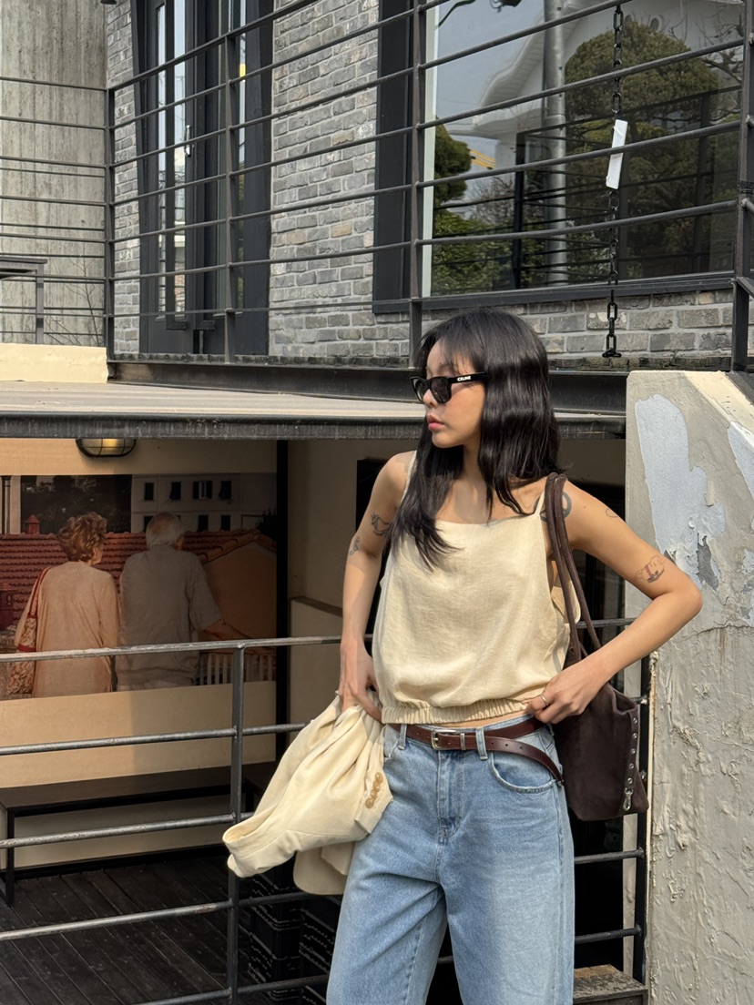 LIMLIMLIM韓國直郵女裝新款推薦休閑熱賣人氣職業吊帶背心LIM LIM LIM吊帶/背心