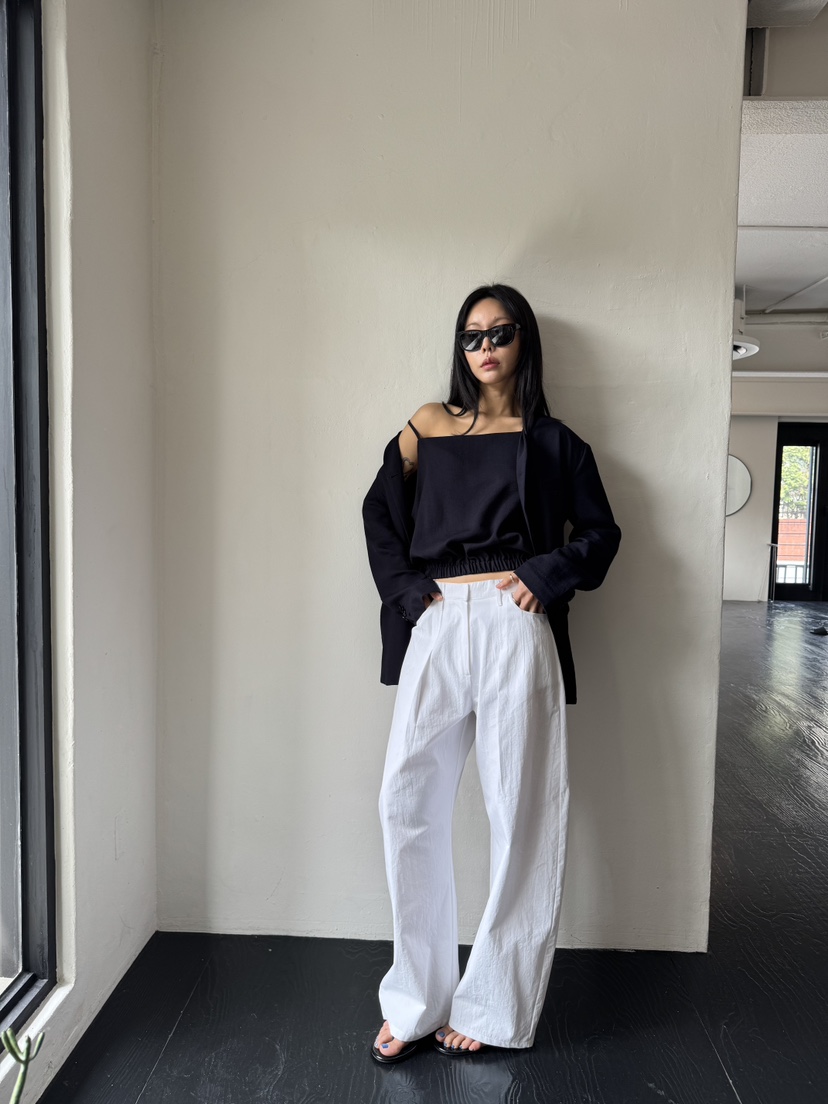 LIMLIMLIM韓國直郵女裝新款推薦休閑熱賣人氣職業吊帶背心LIM LIM LIM吊帶/背心