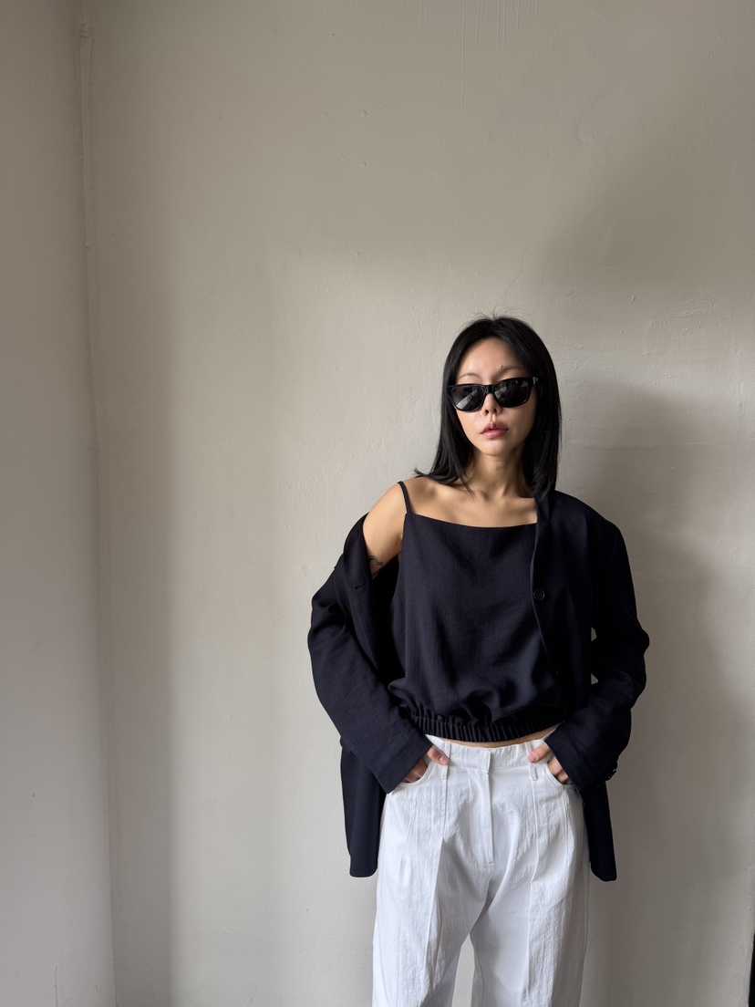 LIMLIMLIM韓國直郵女裝新款推薦休閑熱賣人氣職業吊帶背心LIM LIM LIM吊帶/背心