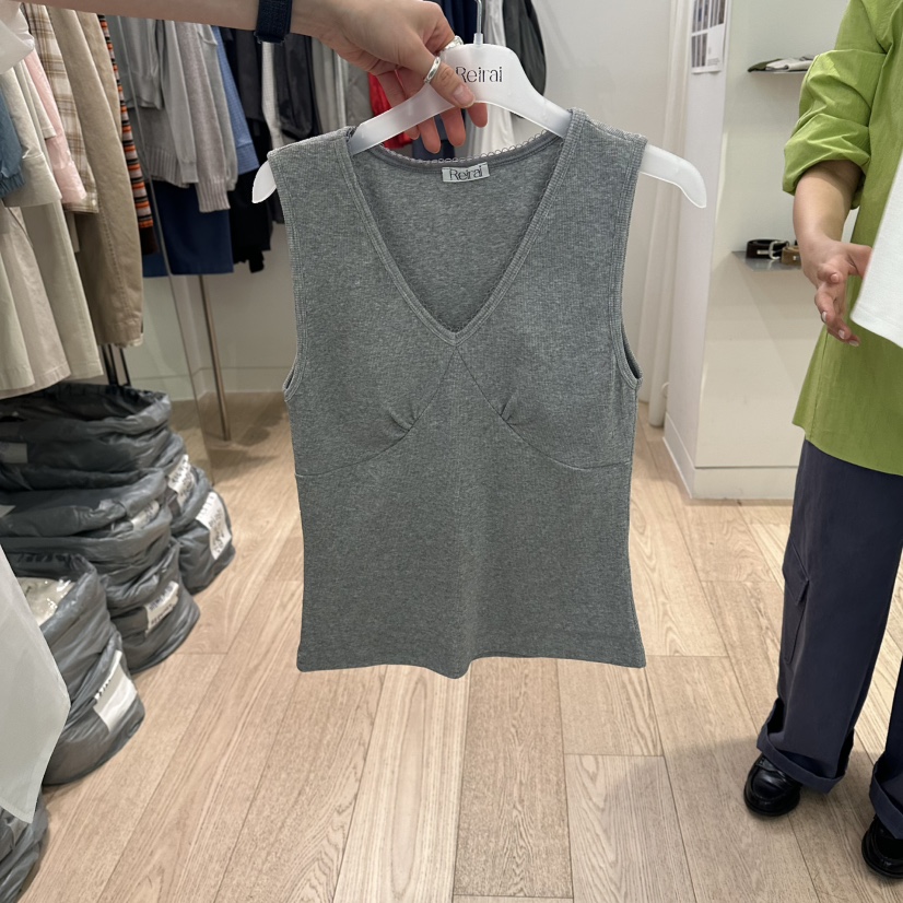 REIRAI韓國東大門代購女裝新品推薦時尚熱賣26春夏吊帶背心V領Reirai吊帶/背心圖色2