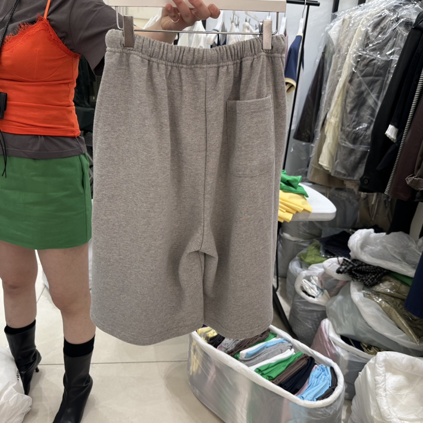 EGG IS韓國代購女裝新品人氣職業熱賣26春夏時尚推薦短褲EGG IS短褲