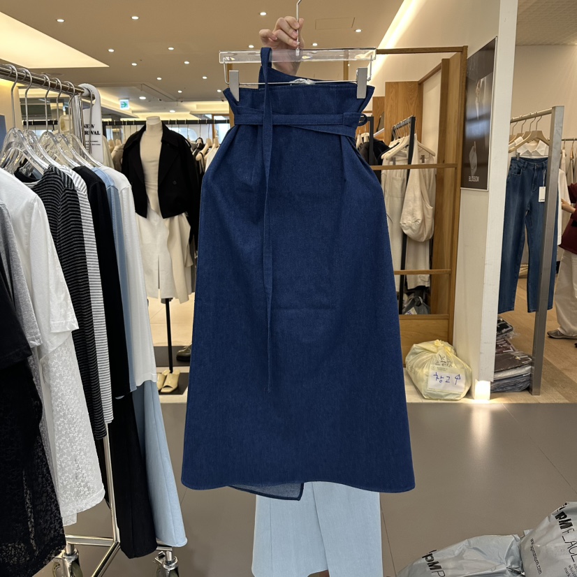 JENNIE韓國東大門代購女士新品推薦26春夏時尚休閑連衣裙JENNIE/VENEFIT連衣裙