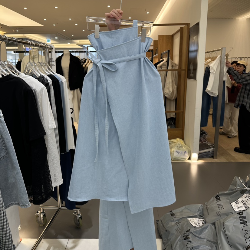 JENNIE韓國東大門代購女士新品推薦26春夏時尚休閑連衣裙JENNIE/VENEFIT連衣裙圖色1