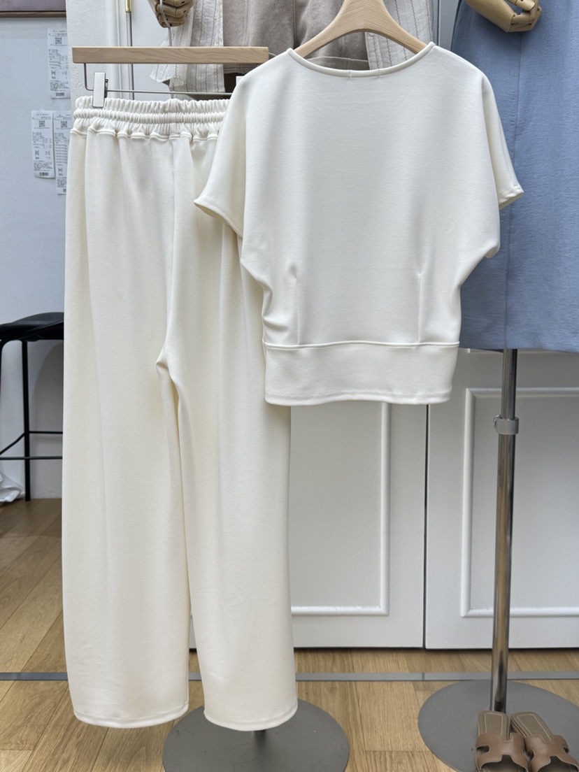 RE:FRESH-L韓國東大門代購女裝新款時尚熱賣26春夏休閑套裝RE:FRESH套裝