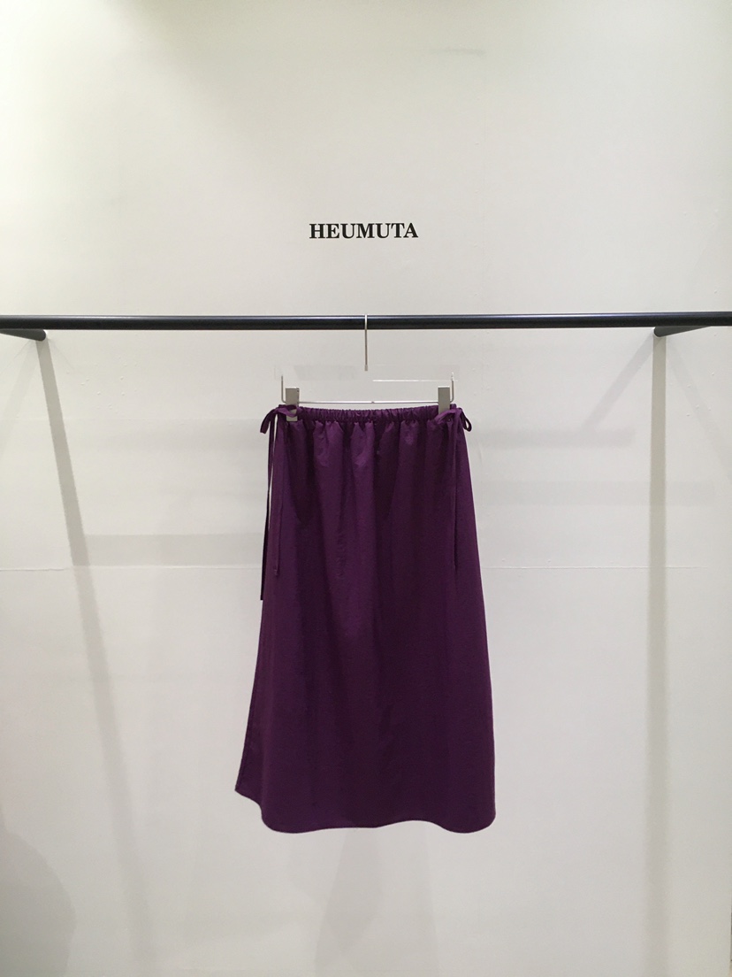 HEUMUTA韓國直郵實拍女士新品26春夏推薦時尚半身裙中短裙HEUMUTA半身裙/中短裙圖色2