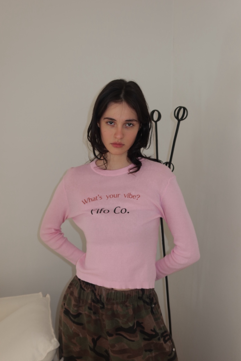 FIFO/UNANSWERED-MYSTERY韓國直郵實拍女士新款熱賣長袖T恤FIFO/UNANSWERED-MYSTERY長袖T恤圖色1