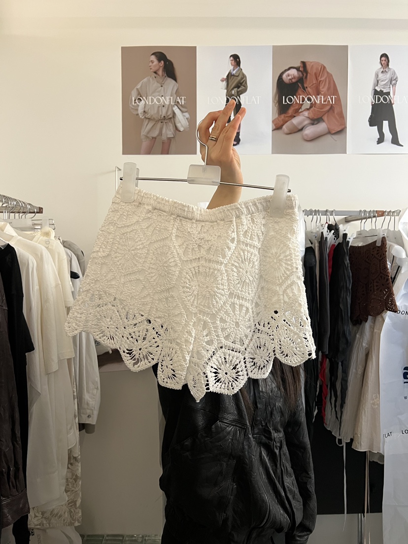 LONDON FLAT韓國直郵實拍女士新款人氣休閑熱賣短褲蕾絲LONDON FLAT短褲