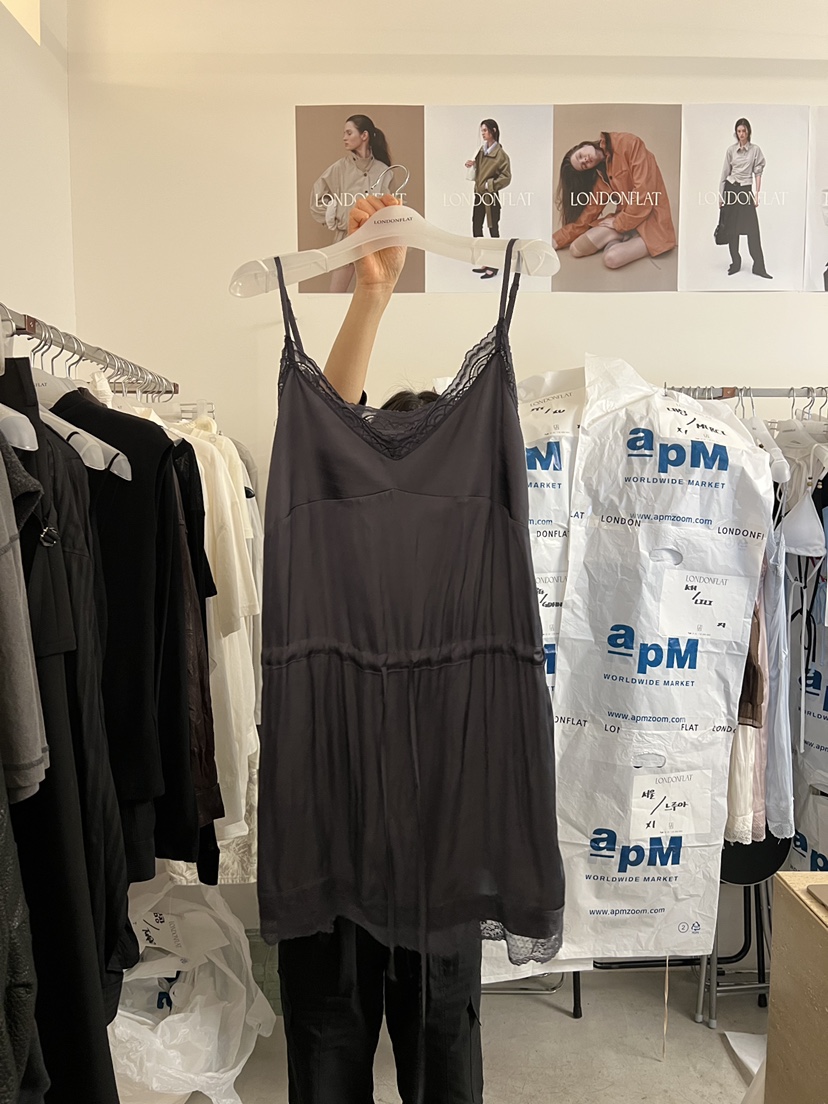 LONDON FLAT韓國直郵女士新品休閑時尚熱賣職業連衣裙蕾絲LONDON FLAT連衣裙圖色4