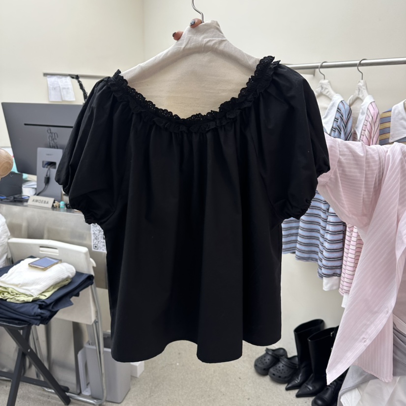 AMOEBA韓國東大門代購女士新品熱賣人氣襯衫蕾絲衫不含項鏈AMOEBA襯衫/蕾絲衫