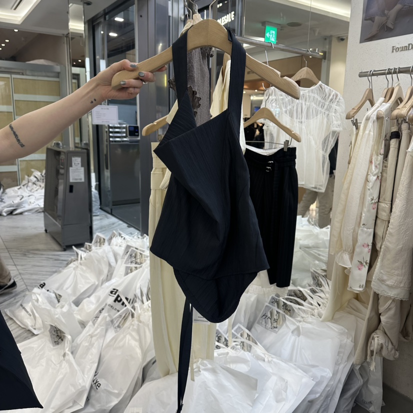 FOUNDATION韓國東大門代購女裝新品熱賣職業推薦吊帶背心FOUNDATION吊帶/背心圖色2