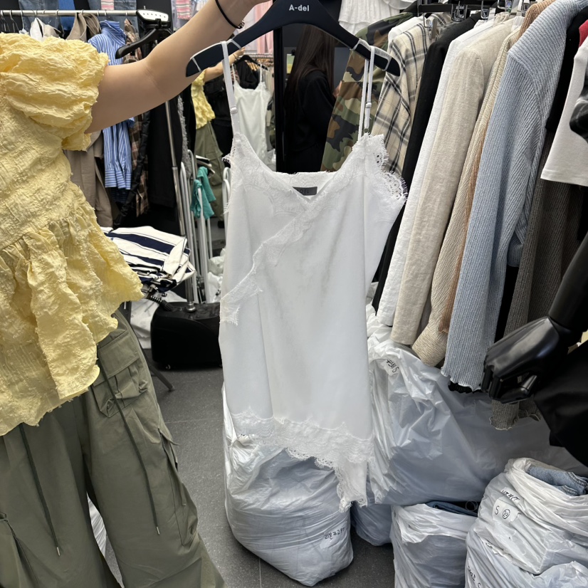 A-DEL韓國直郵實拍女士新品熱賣休閑26春夏吊帶背心蕾絲A-DEL吊帶/背心圖色1