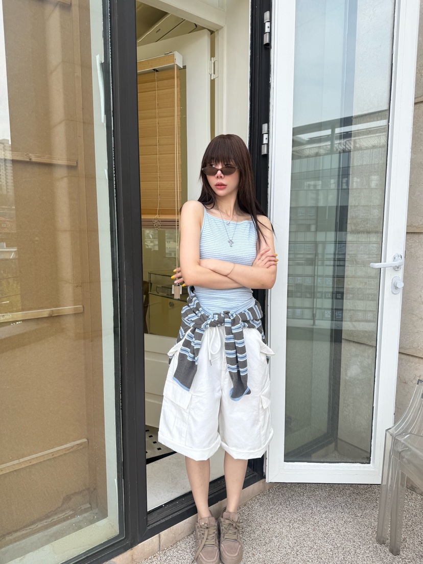 LUMIPLE韓國東大門直郵女士新品人氣時尚推薦職業吊帶背心LUMIPLE吊帶/背心