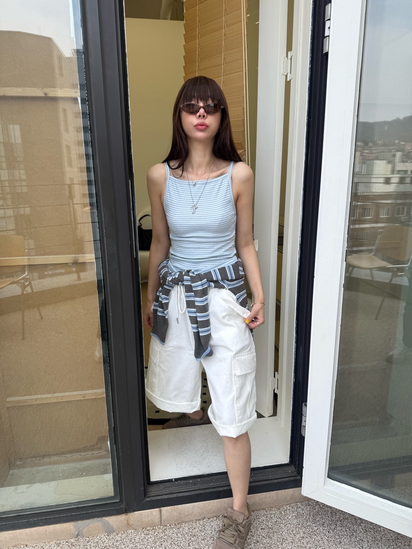 LUMIPLE韓國東大門直郵女士新品人氣時尚推薦職業吊帶背心LUMIPLE吊帶/背心