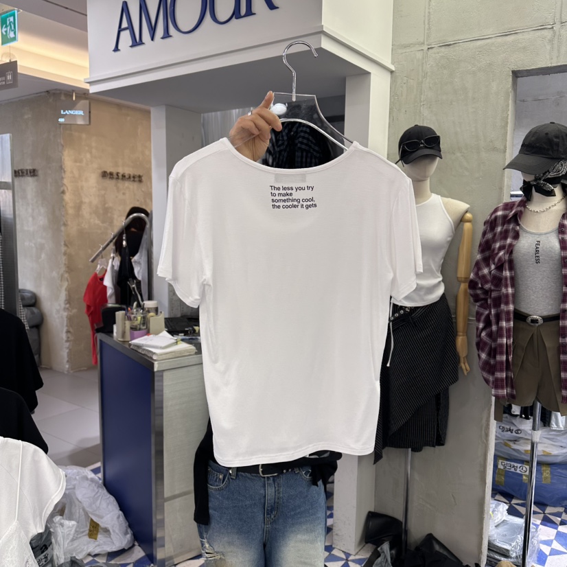 AMOUR韓國直郵女裝新款熱賣休閑26春夏時尚推薦職業T恤U領AMOURT恤