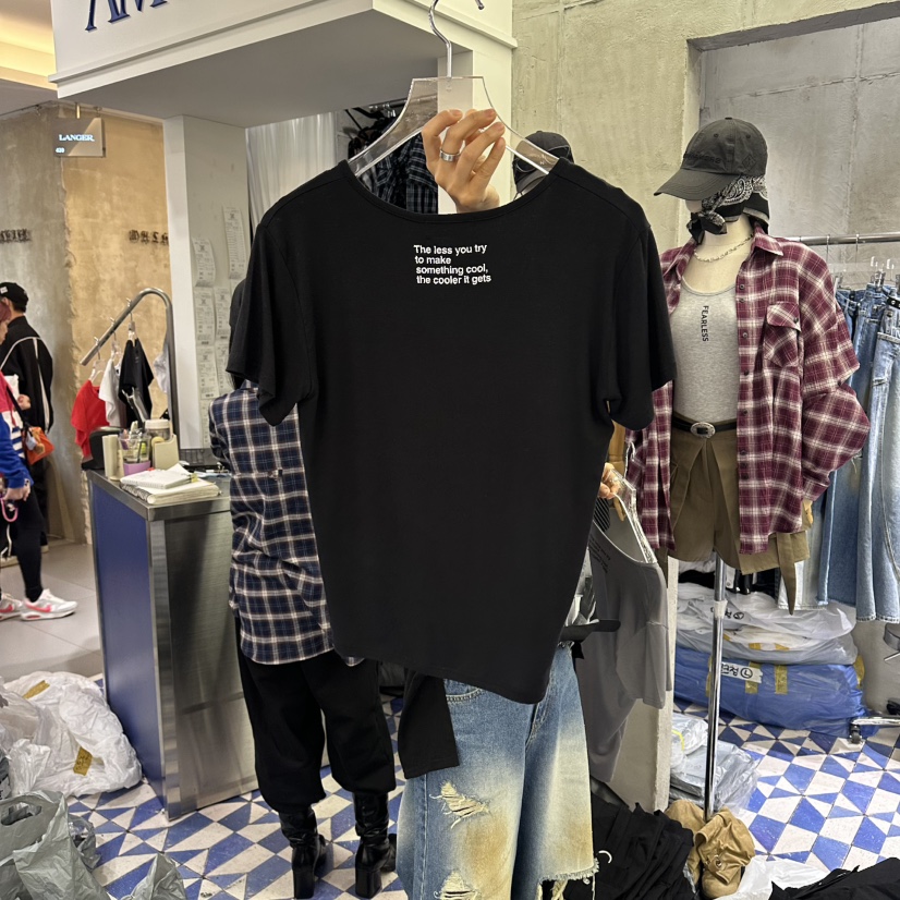 AMOUR韓國直郵女裝新款熱賣休閑26春夏時尚推薦職業T恤U領AMOURT恤