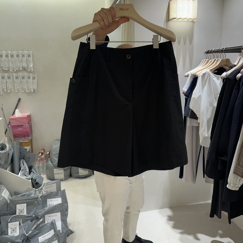 MILLIF韓國直郵實拍女裝新品休閑職業人氣時尚熱賣短褲口袋MILLIF短褲圖色2
