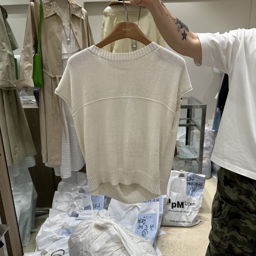 MELO韓國東大門代購女裝新品人氣26春夏熱賣職業推薦針織衫MELO針織衫圖色1