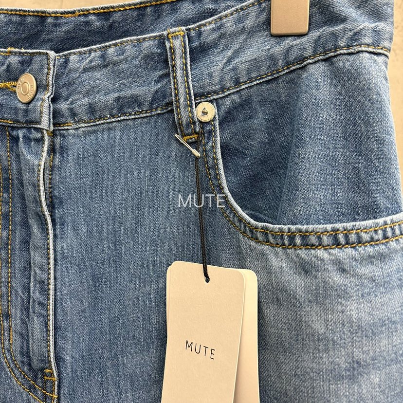 MUTE-P韓國東大門直郵女士新款推薦休閑26春夏時尚牛仔褲MUTE牛仔褲