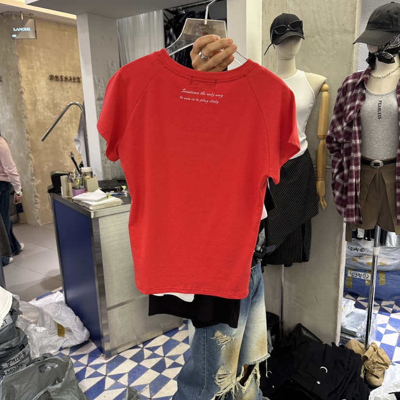 AMOUR韓國東大門代購女裝新款職業熱賣人氣26春夏推薦T恤AMOURT恤